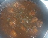 A picture of step 2 of Chicken chilli.