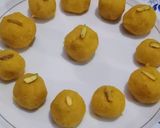 A picture of step 5 of Coconut mango balls.