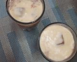A picture of step 3 of Thai Iced Tea.