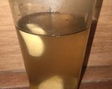 Foto langkah ke 3 dari resep Garlic Vanilla Tea.