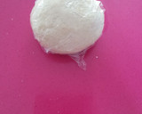 Foto del paso 2 de la receta: Empanadillas caseras de cebolla caramelizada y queso de rulo
