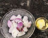 A picture of step 1 of Hyderabadi Paneer Masala.