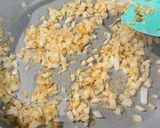 A picture of step 9 of Pad Thai with Chicken and Tofu.