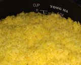 Foto langkah ke 3 dari resep Nasi kuning praktis.