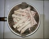 Foto langkah ke 1 dari resep Ceker Goreng Saus Steak.