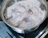 Foto langkah ke 2 dari resep Sop Ayam Hainan.