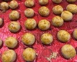 Foto langkah ke 5 dari resep Kue kering skippy / kue bimoli (kue tanpa mixer).