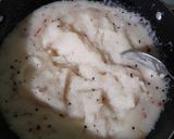 A picture of step 4 of Schezwan Rava Balls.