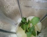 A picture of step 2 of Pineapple Mojito 🍍.