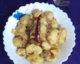 A picture of step 4 of Butter Garlic Potatoes (Aloo).