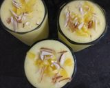 A picture of step 4 of Mango dryfruits lassi.