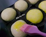 Hình bước làm 5 của món Bánh Mì Nhân Gà Nấm