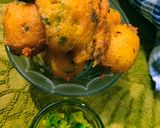 A picture of step 3 of Moong dal fritters.