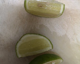 Foto langkah ke 1 dari resep Teh Jahe Nipis Madu.
