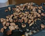 Foto langkah ke 2 dari resep Sapi nanas lada hitam.