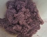 A picture of step 4 of Icing for any cake or cupcake.