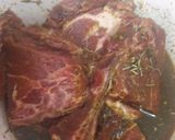 Foto del paso 2 de la receta: Chuleta al horno con yuca