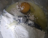Foto del paso 3 de la receta: Magdalenas de pollo