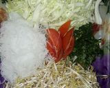 Foto langkah ke 4 dari resep Soto Ayam Kuah Bening.