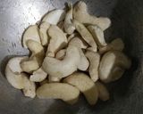 A picture of step 1 of Cashew Dryfruits Ghee Bura.