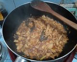 Foto langkah ke 3 dari resep Ayam suir kecap / toping mie ayam.