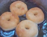 Foto langkah ke 5 dari resep Donat Maizena Awet Lembutnya.
