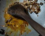 A picture of step 3 of Masala egg bhurji.
