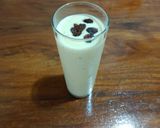 Foto del paso 3 de la receta: Smoothie de plátano enano, mango y pasás