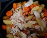 Une image de l'étape 3 de Poulet pomme de terre carotte champi!.