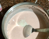 A picture of step 5 of Strawberry Panna Cotta.