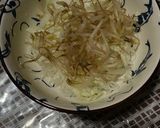 Foto langkah ke 5 dari resep Soto Ayam ala Kadipiro Yogya.