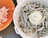 Foto del paso 5 de la receta: Pincho de Ensaladilla de Gulas