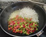 Foto del paso 2 de la receta: Pisto de calabacín con atún y acompañado con Pulpo a la Gallega