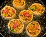 Foto langkah ke 5 dari resep Crispy Noodle Cup.