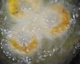 A picture of step 3 of Cheezy potato donuts.