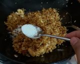 Foto langkah ke 9 dari resep Nasi Goreng Tempe Teri.