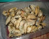 Foto del paso 1 de la receta: Mejillones al vino blanco rápidos