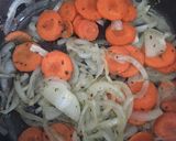 Foto del paso 1 de la receta: Pollo al jugo