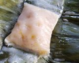 Foto langkah ke 6 dari resep Pais Pisang Kelapa.
