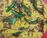 A picture of step 8 of Khaman Dhokla.