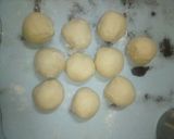 A picture of step 5 of Beef spring rolls.