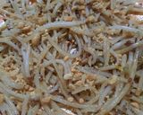 Foto del paso 8 de la receta: Fideos de arroz, salsa de ostras y brotes de soja