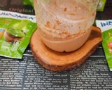 Foto langkah ke 3 dari resep Spanish IceMatchaLatte.