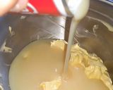 Foto langkah ke 7 dari resep Bolu Karamel aka Sarang Semut ala Rianti Kitchen.