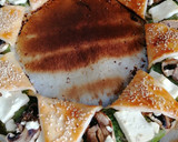 Foto del paso 8 de la receta: Corona de espinacas y queso feta