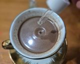 Foto langkah ke 4 dari resep Tsokolate Filipino Hot Chocolate.