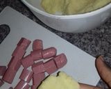A picture of step 1 of Stuffed potato balls.