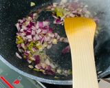 A picture of step 5 of Paneer tikka masala.