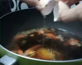 Foto langkah ke 2 dari resep Telur Kuah Kecap.