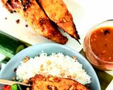 Une image de l'étape 4 de Poulet satay et sa sauce.